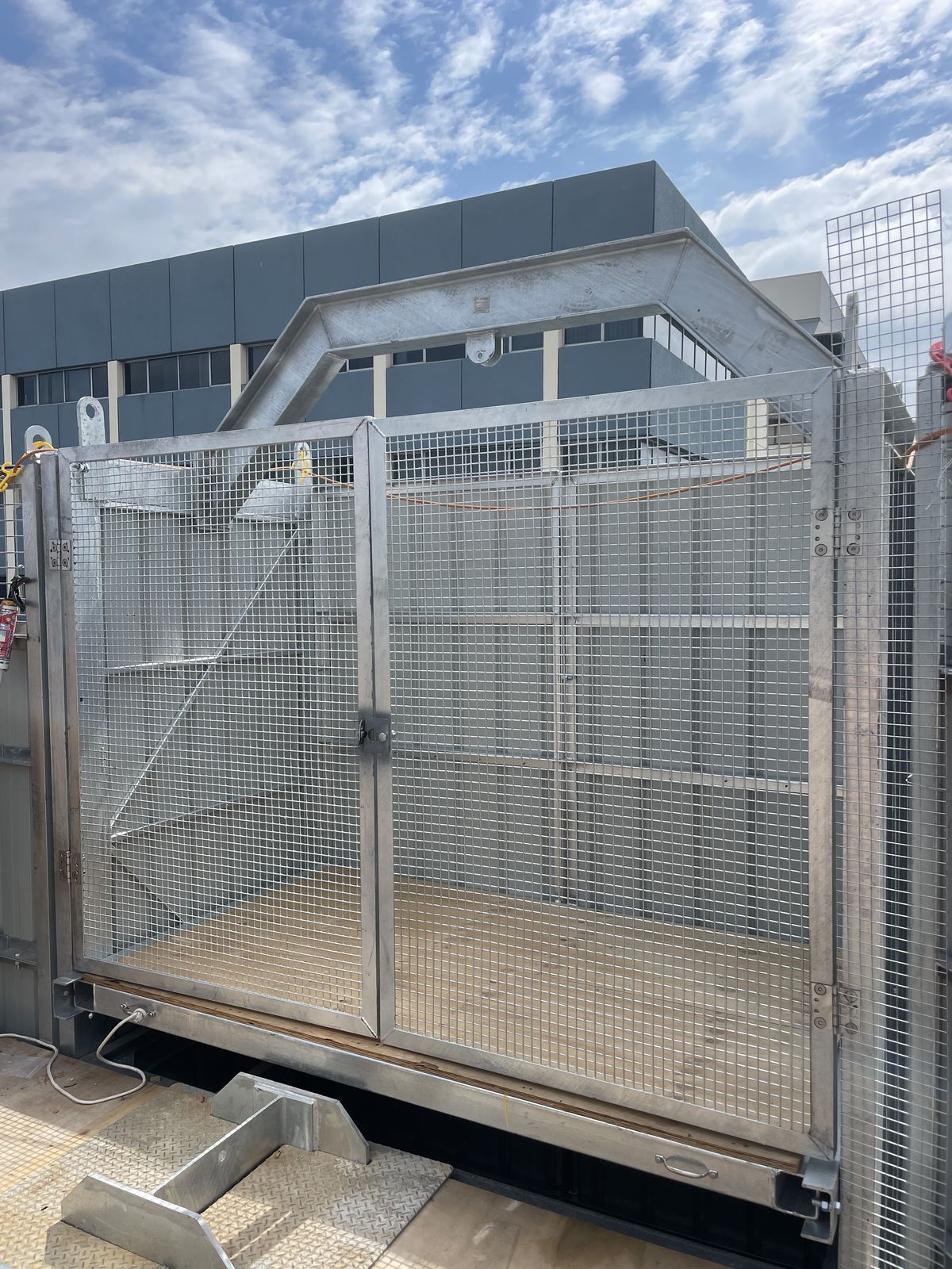 Edge protection screen on a Perth CBD tower